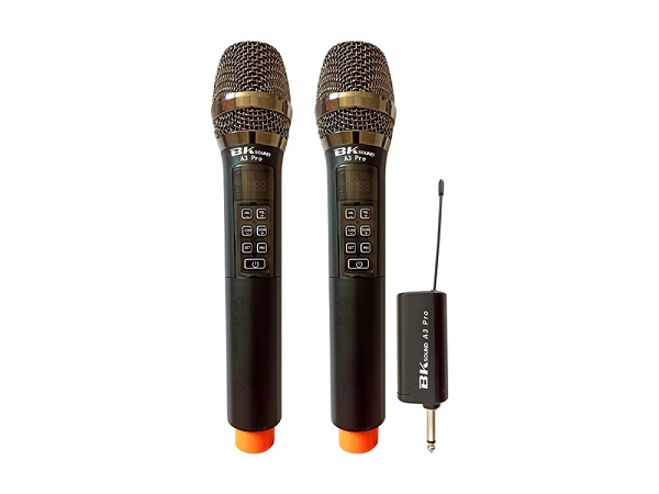 Ưu Điểm Vượt Trội Của UHF Micro Không Dây
