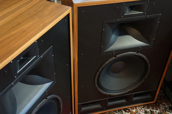Klipsch Cornwall IV - Hàng mới Giá tốt