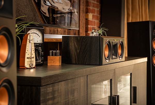 loa-nghe-nhac-klipsch-rp500c