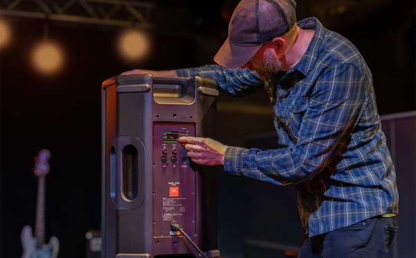 Kiểm Tra Mọi Mặt Loa JBL EON 712